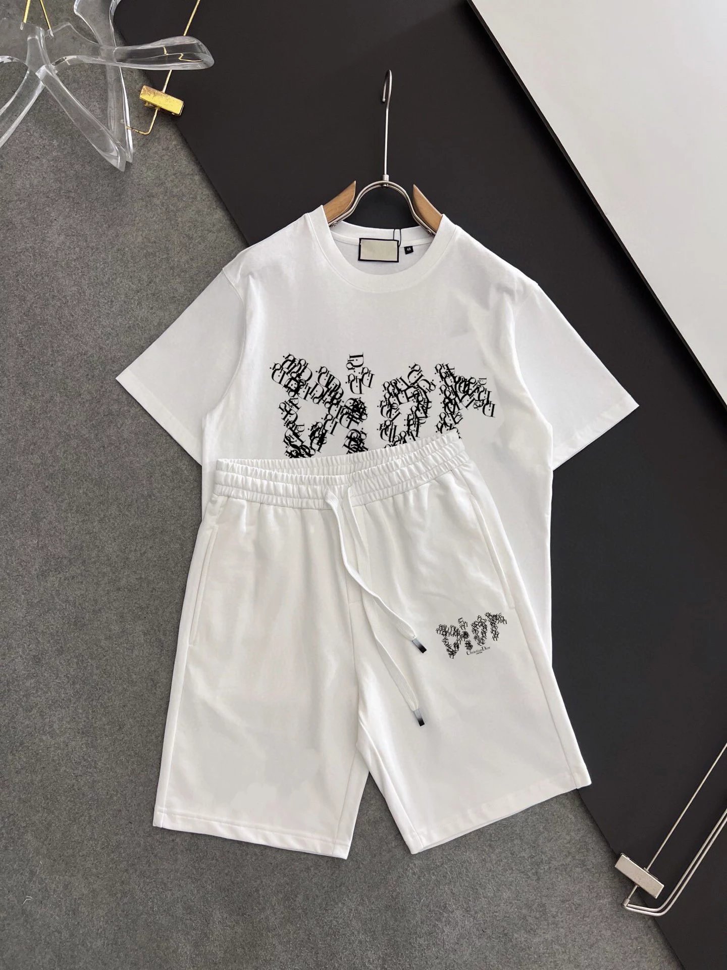 03 white