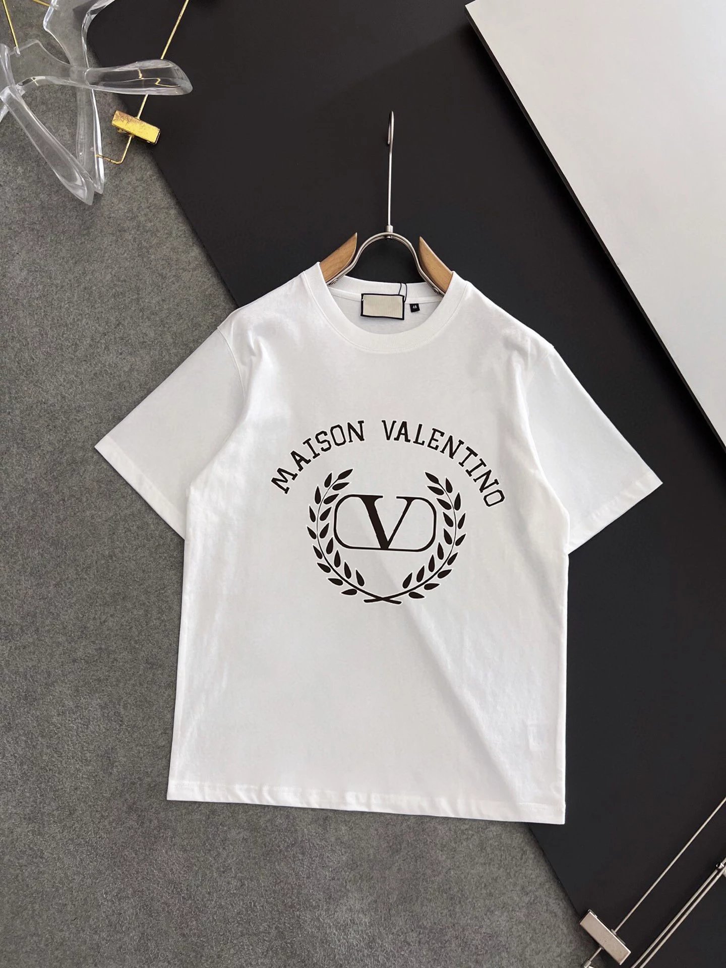 17 white