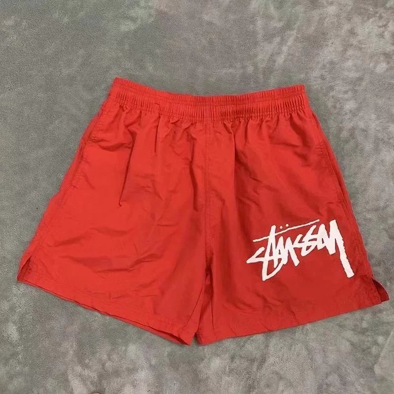 03 Red shorts