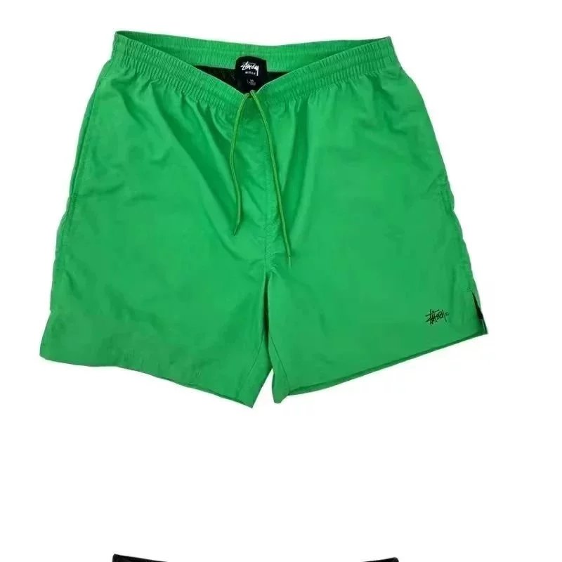 06 Green