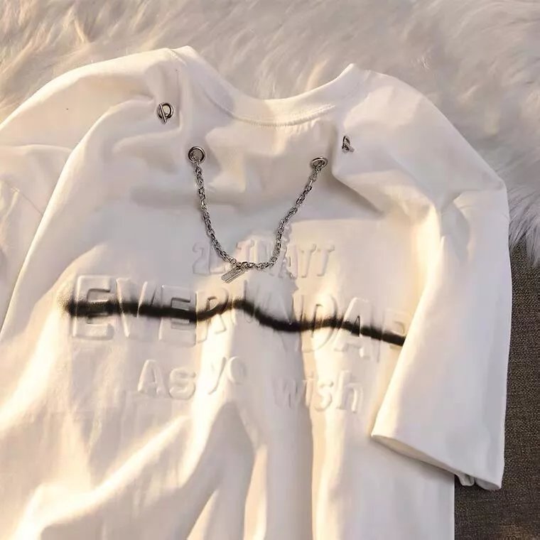 36 white 005