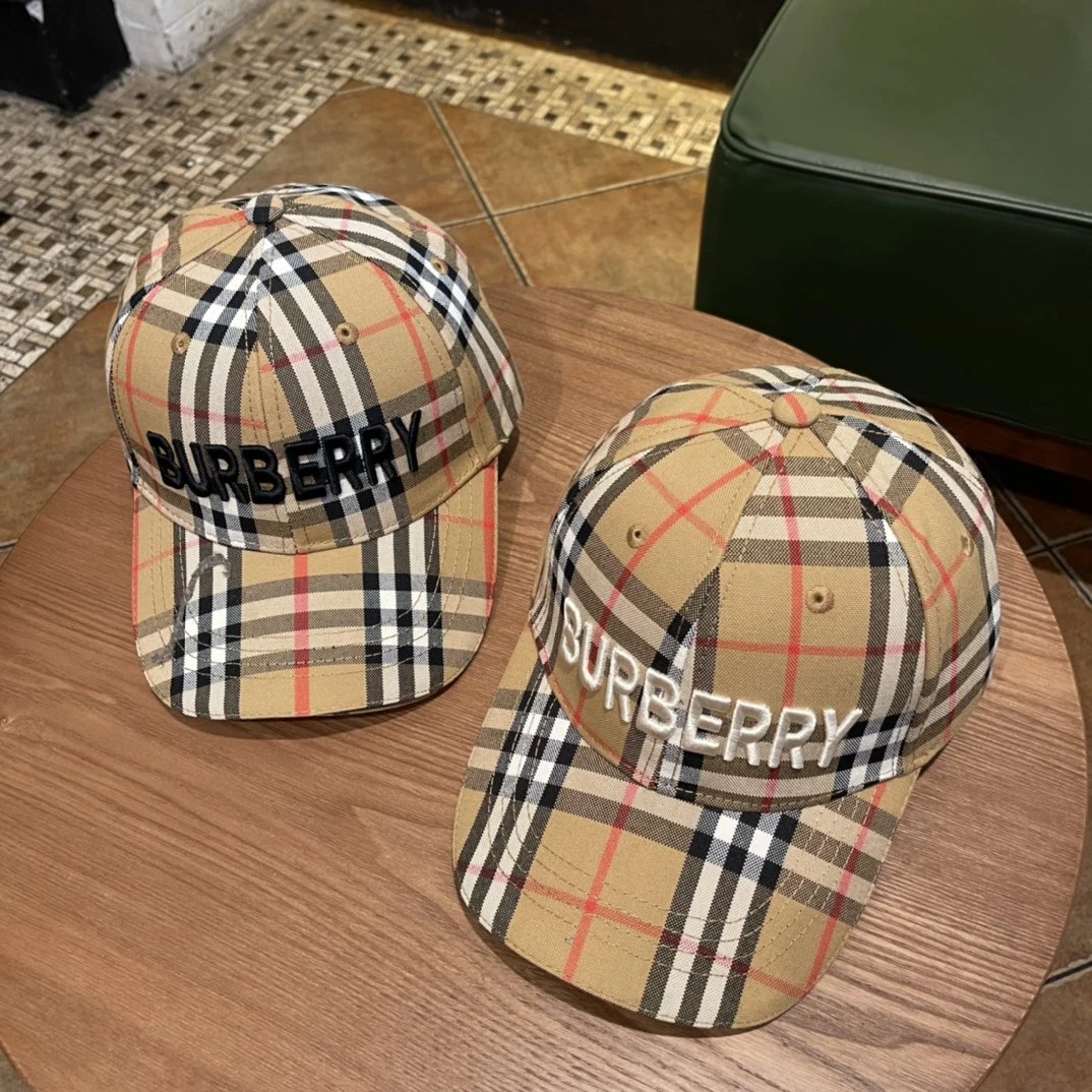 Burberry Vintage Check Classic Baseball Cap Beige