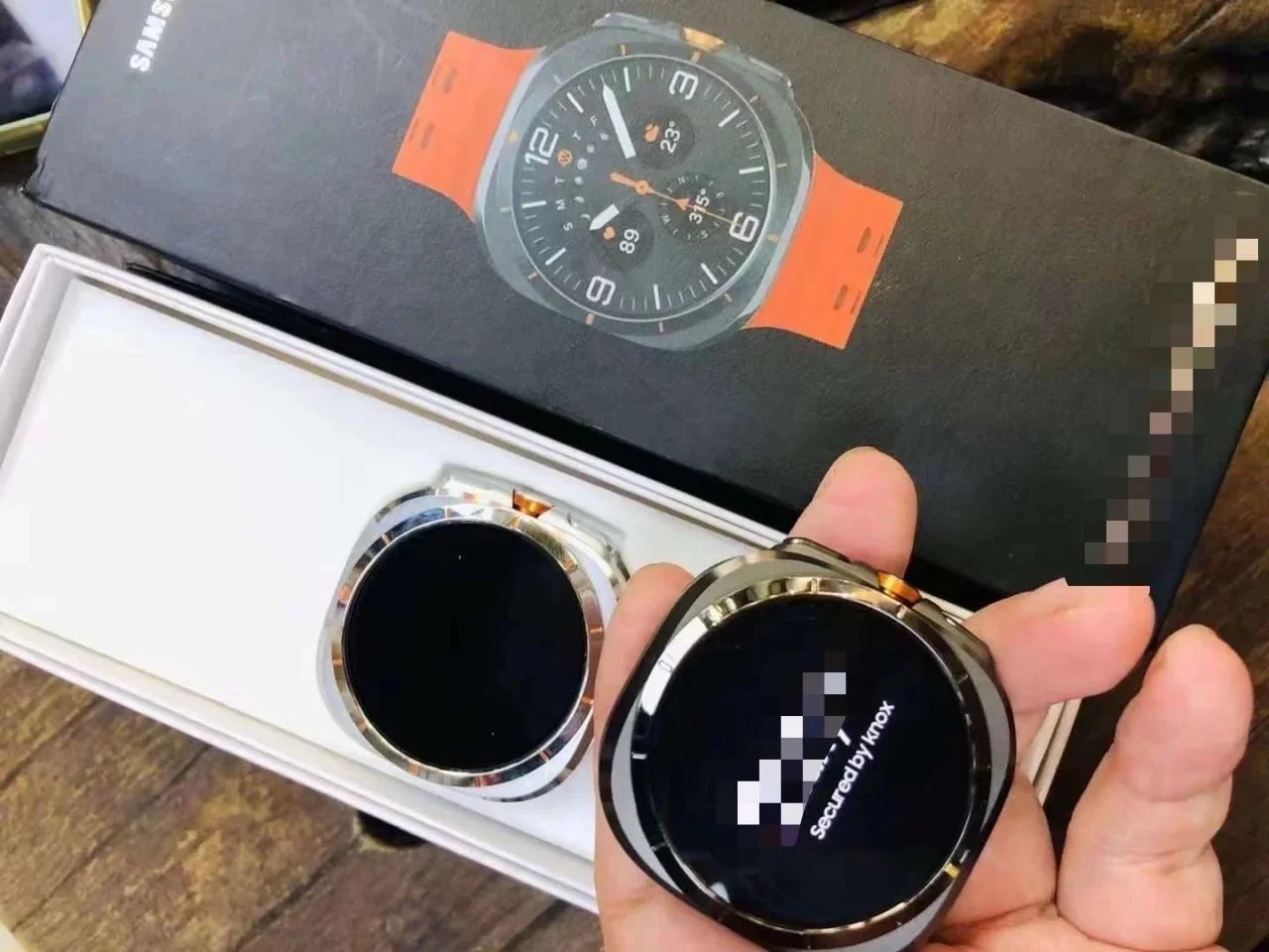 Samsung Galaxy Watch Ultra Smartwatch Titanium Orange
