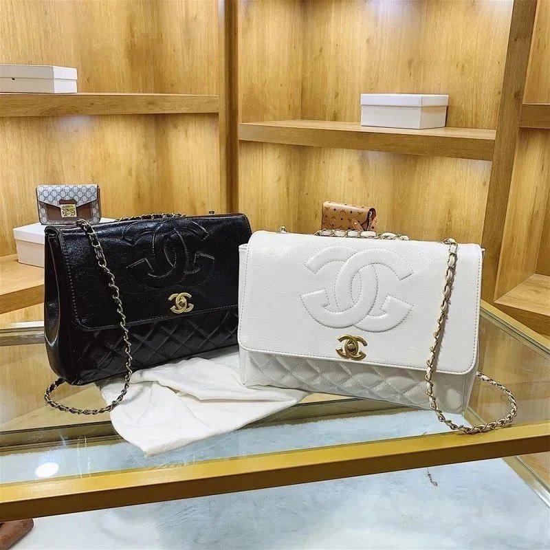 Chanel Flap Bag Quilted Leather Shoulder Bag Black and White