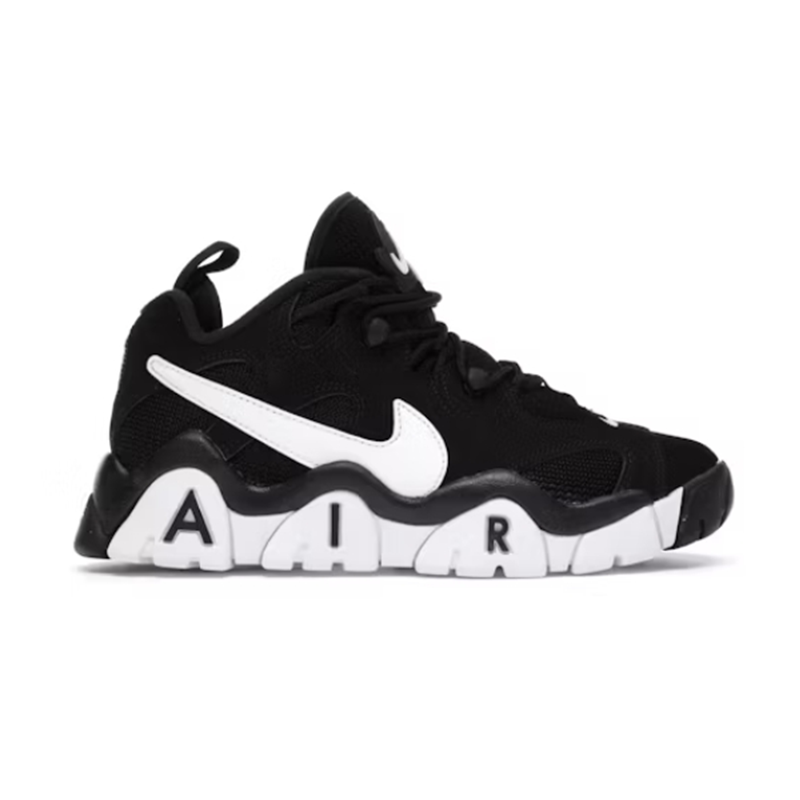 Nike Air Barrage Low chunky basketball sneakers Black and White