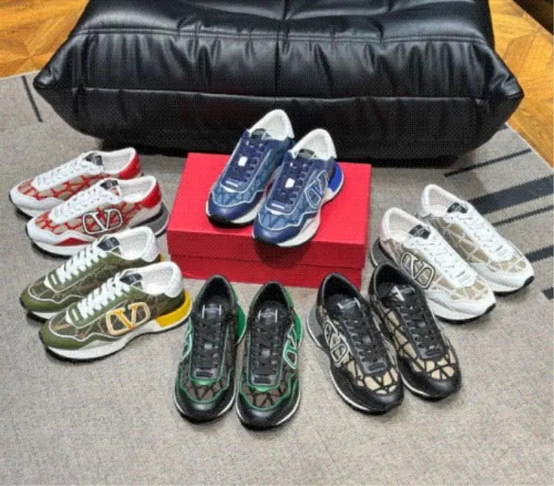Valentino One Stud Chunky Sneakers Multicolor
