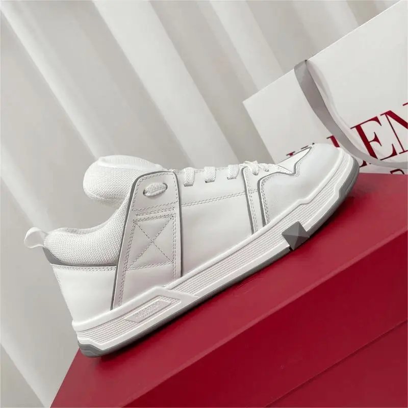 Valentino One Stud Low Top Sneakers White