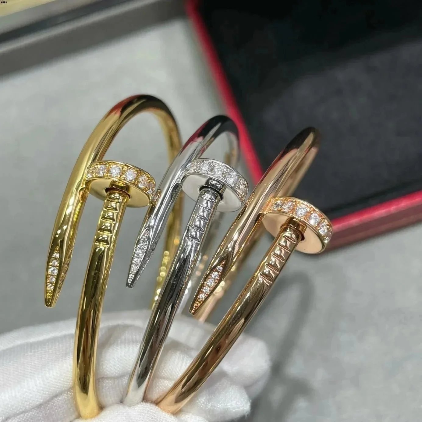 Cartier Juste un Clou Diamond Bracelet Luxury Jewelry Multicolor