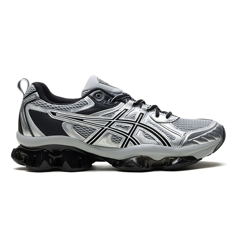 Asics Gel-Kinsei Max chunky running sneakers silver and black