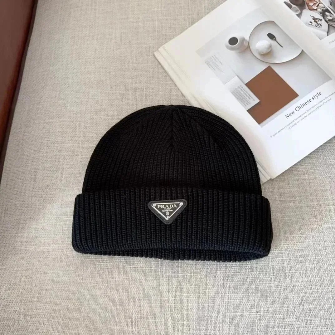 Prada Ribbed Knit Beanie Winter Headwear Black